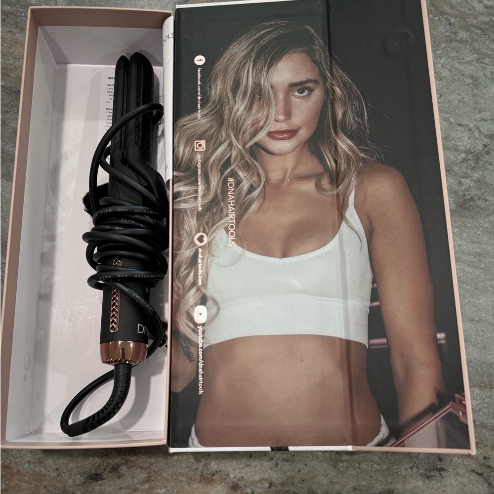 DNA hair tools air style new in box